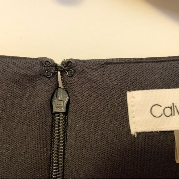 Calvin Klein Womens size 14 / L Black Red Floral Lined Blouse with Sheer Sleeves - Picture 6 of 16